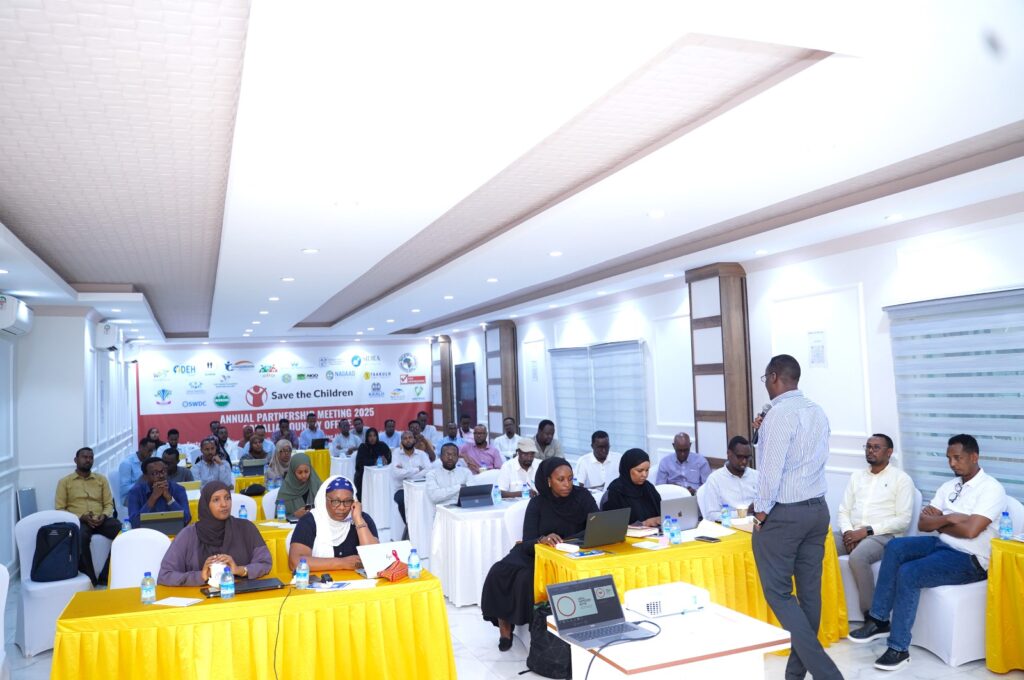 𝐒𝐨𝐦𝐚𝐥𝐢 𝐂𝐡𝐢𝐥𝐝 𝐑𝐢𝐠𝐡𝐭𝐬 𝐂𝐨𝐚𝐥𝐢𝐭𝐢𝐨𝐧 𝐏𝐚𝐫𝐭𝐢𝐜𝐢𝐩𝐚𝐭𝐞𝐬 𝐢𝐧 𝐒𝐚𝐯𝐞 𝐭𝐡𝐞 𝐂𝐡𝐢𝐥𝐝𝐫𝐞𝐧’𝐬 𝐀𝐧𝐧𝐮𝐚𝐥 𝐏𝐚𝐫𝐭𝐧𝐞𝐫𝐬𝐡𝐢𝐩 𝐌𝐞𝐞𝐭𝐢𝐧𝐠